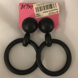 Betsey Johnson Pin Up Style Hoop Earrings
